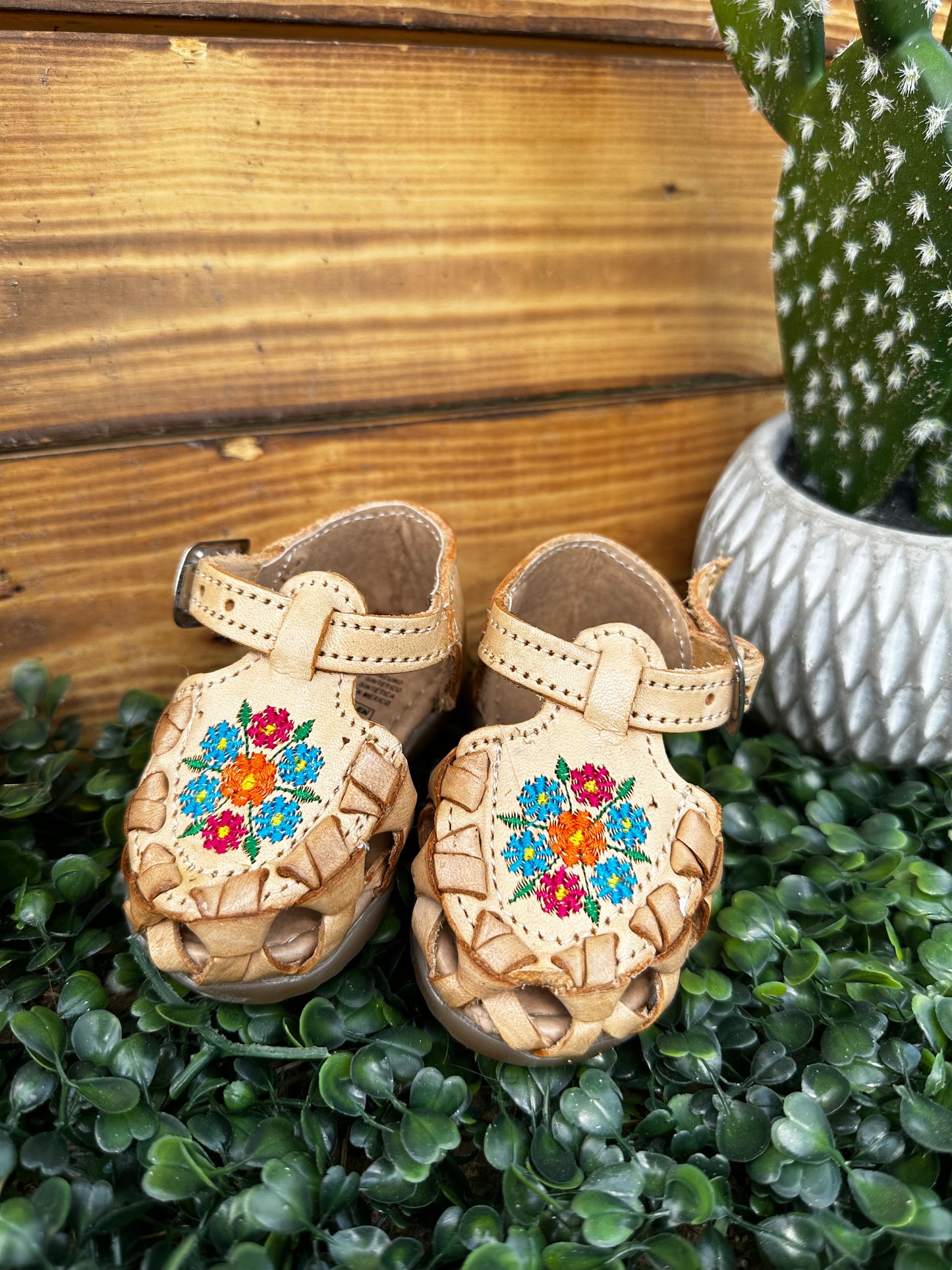 Baby Girl Flor Huarache