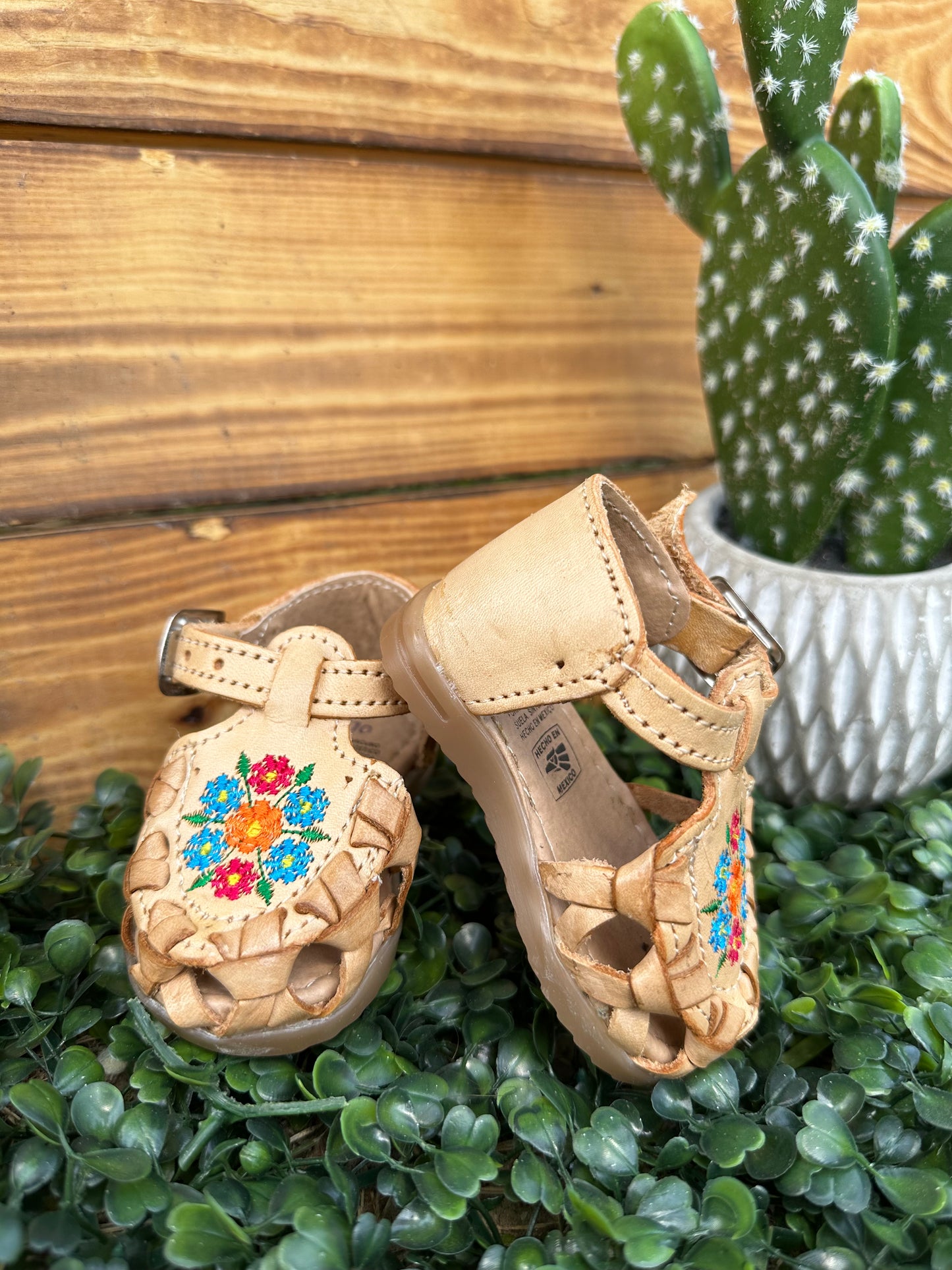 Baby Girl Flor Huarache