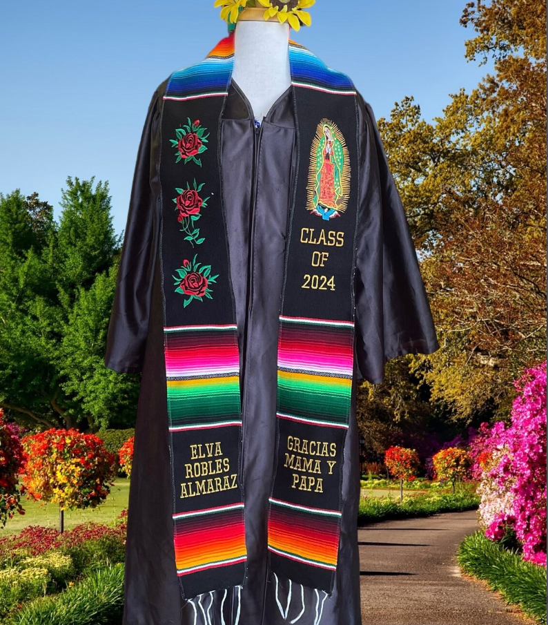 Roses Virgen Graduation Stole Class of 2026