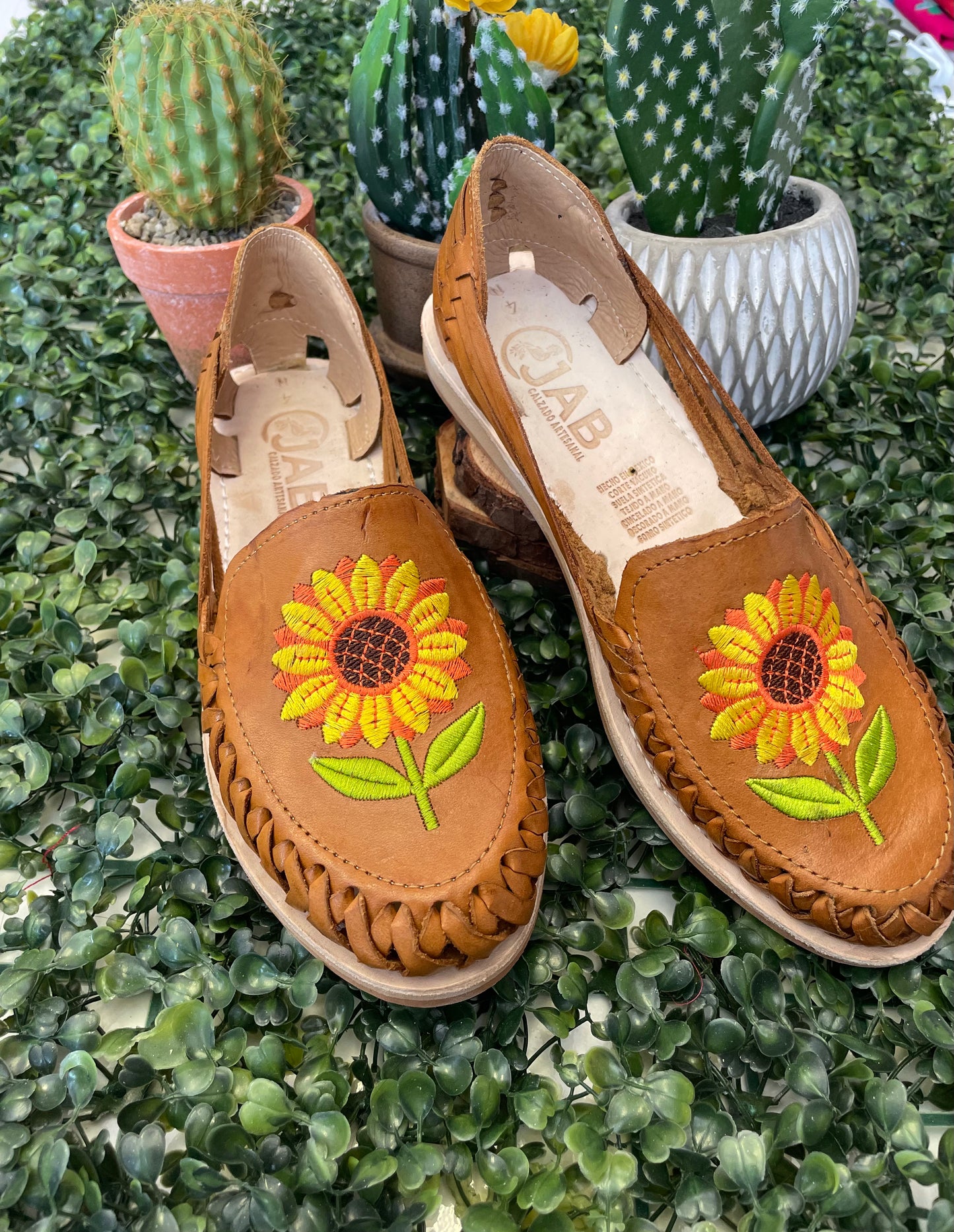 Tan Girasol Huarache