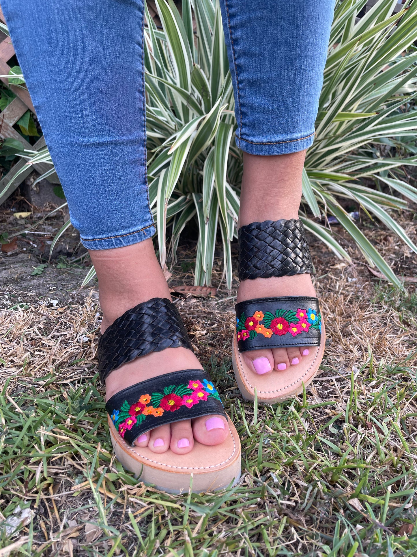 Paola Sandal