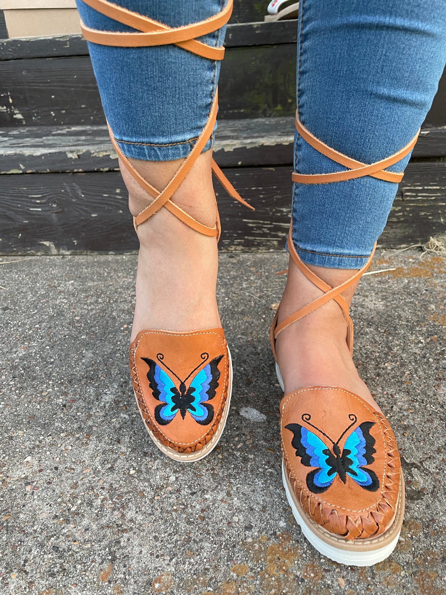Mariposa Lace-up Handmade Huarache/ Mexican Huarache