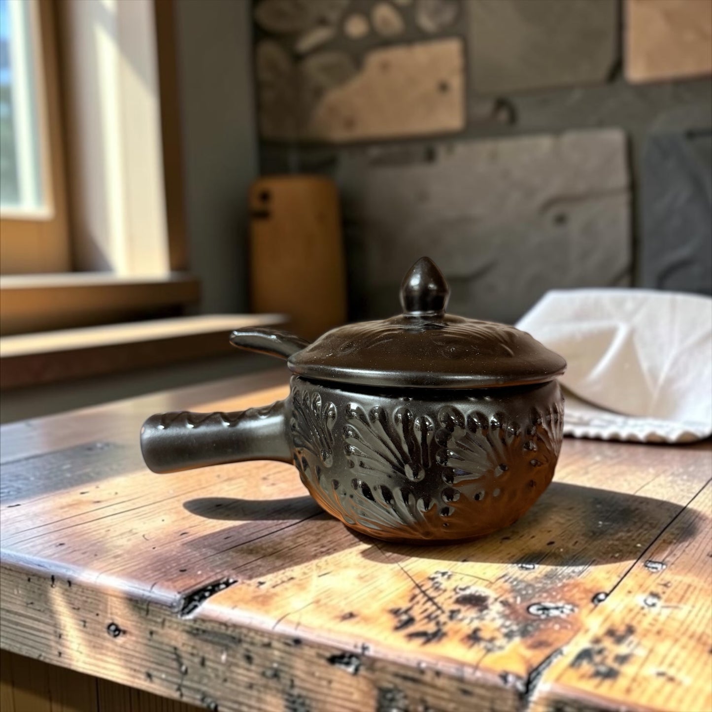 Handcrafted Terracotta Salsa Bowl with Spoon; Salsera Con Tapa y Cuchara