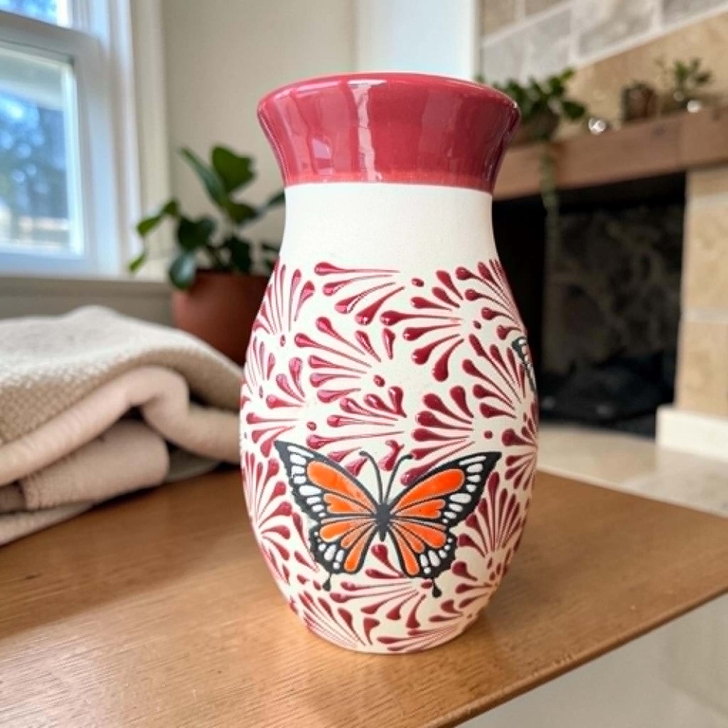 Authentic Mexican Vase, Florero Engobe, Barro Vase