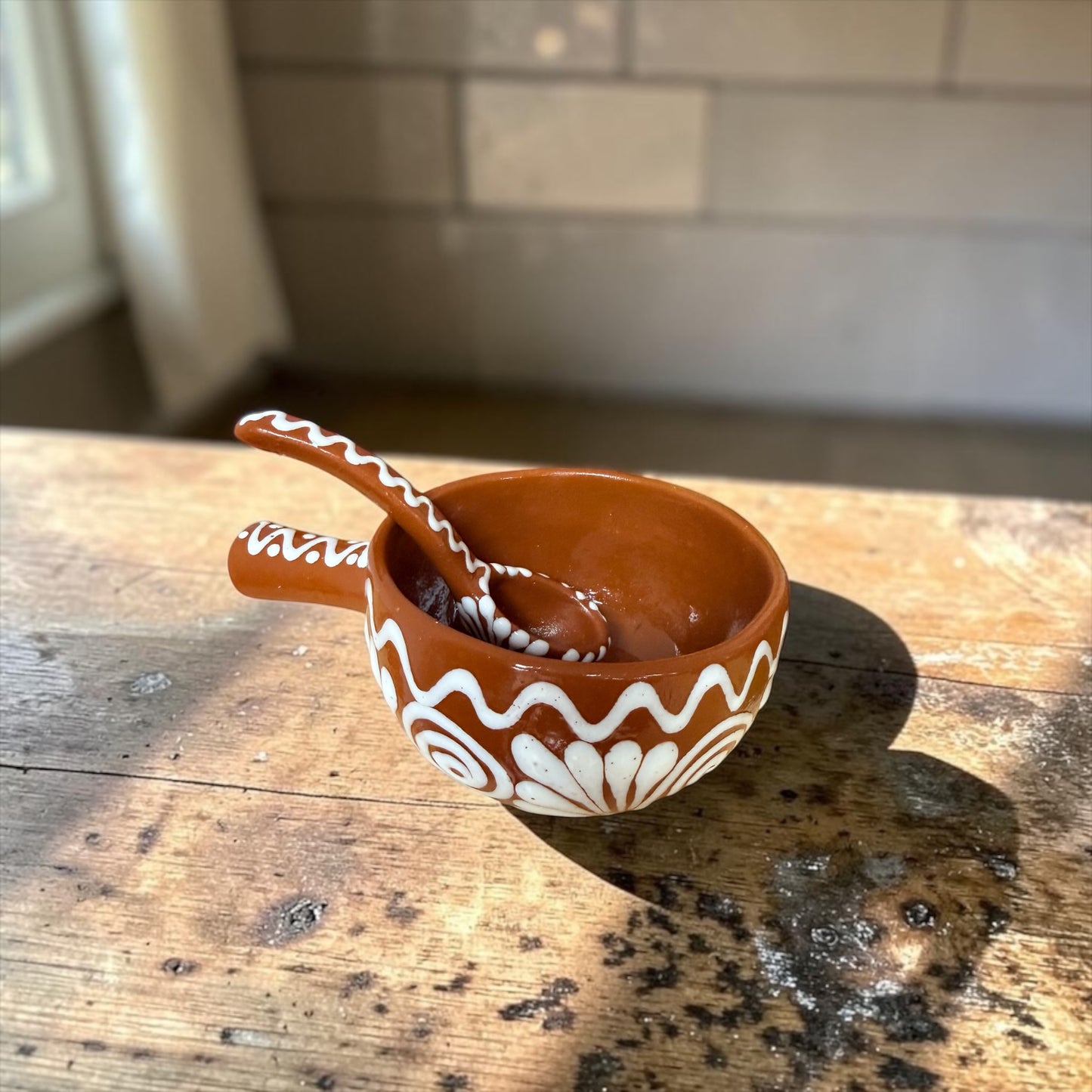 Handcrafted Terracotta Salsa Bowl with Spoon; Salsera Con Tapa y Cuchara