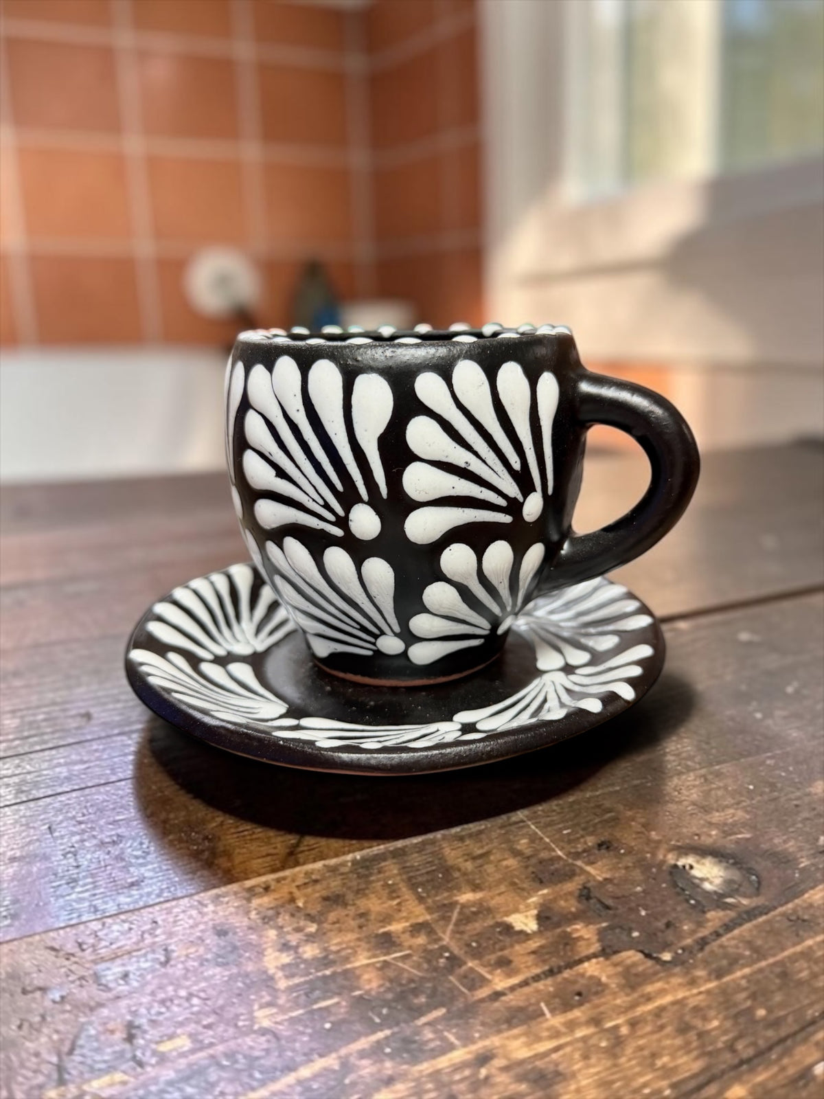 Handcrafted Terracotta Mug with Plate; Taza con plato de Barro
