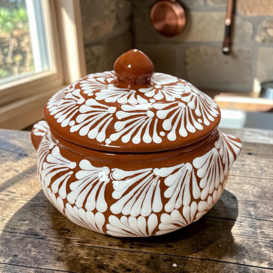 Handcrafted Terracotta Small Pot; Sopera de Barro