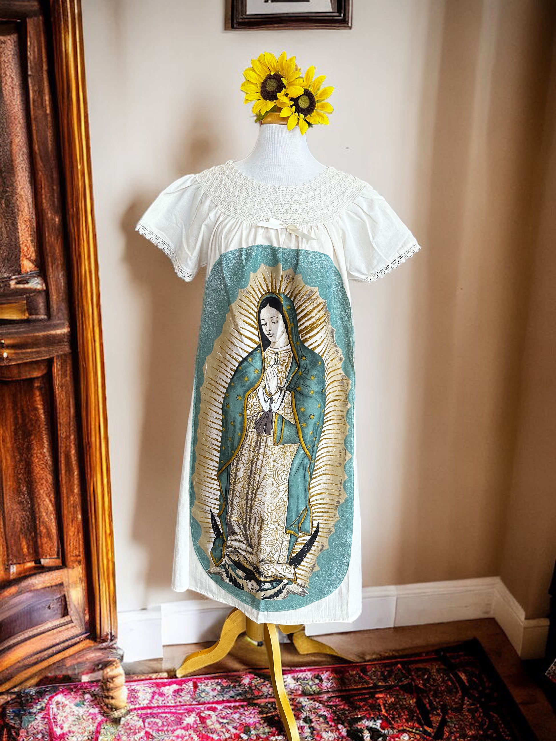 Virgen de Guadalupe Dress Virgen de Guadalupe Dress