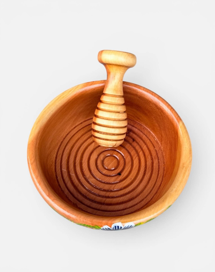 Handcrafted Cedar Wood Mexican Molcajete Bowl & Pestle
