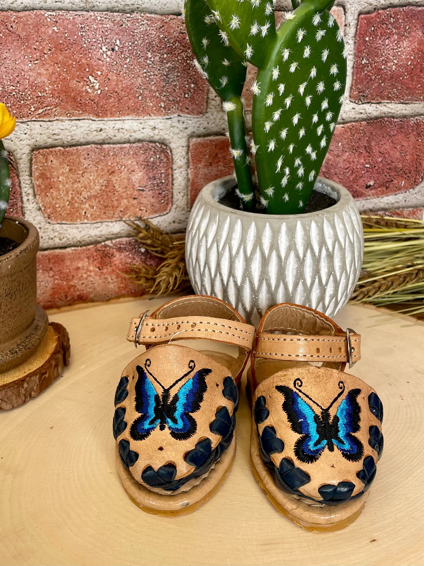 Baby Girl Mariposa Huarache